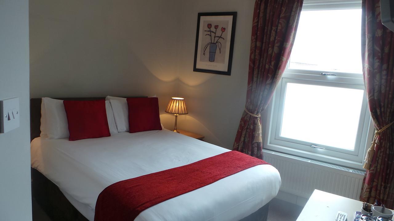 The Peacock Townhouse Hotel Kenilworth - Warwick מראה חיצוני תמונה