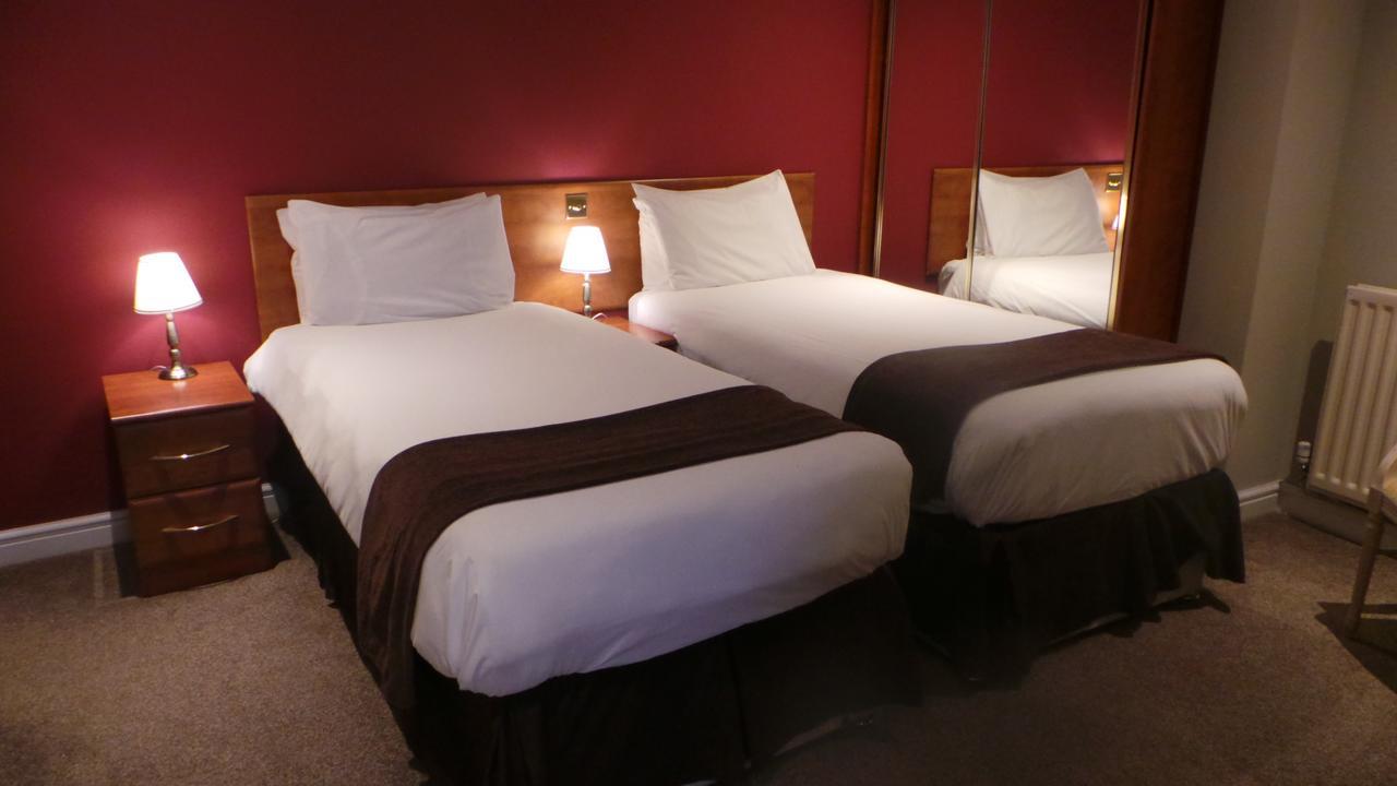 The Peacock Townhouse Hotel Kenilworth - Warwick מראה חיצוני תמונה